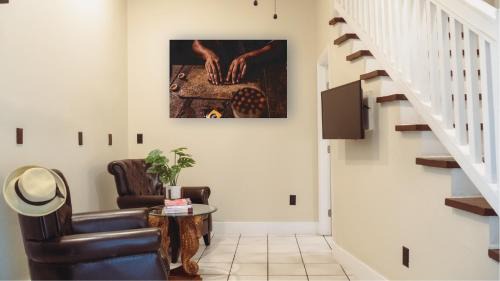 Old Town Hotel | La Pensione Inn - Adult Exclusive