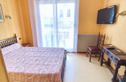 Amelie-les-Bains-Palalda Hotel | La PERGOLA