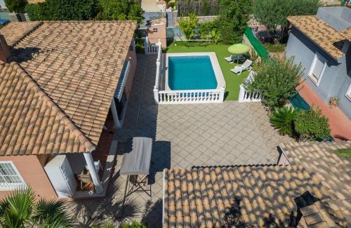 Lliria Chalet De Esquí | La perla de oasis