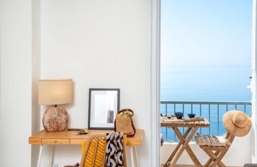 Sant'Angelo Apartamento | La PerlaNera Sant'Angelo Sea View Apartment