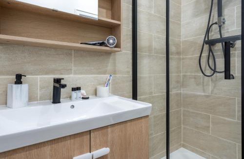 Laigneville Apartamento | La Perle de Laigneville - Idéal pro - Netflix - Proche Parc Astérix & Chantilly - Parking public gratuit - Wifi