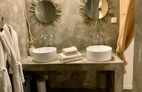 Agde Cama Y Desayuno | La Perle du Voyageur