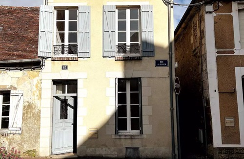 Mortagne-au-Perche Casa | La persienne Bleue - Heart of Mortagne au Perche