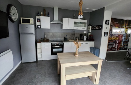 Cote Est Soquence Casa | La Petite Annexe