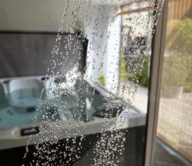 Braine Apartamento | La petite Brainoise - Gîte avec salle jacuzzi 120 jets