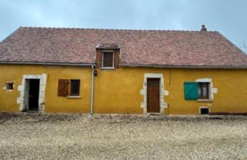 Lainsecq Casa | La Petite Breuille