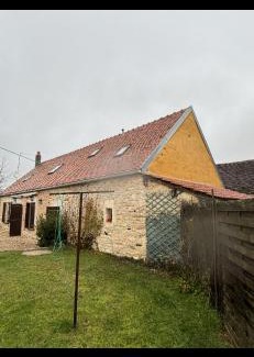 Lainsecq Casa | La Petite Breuille