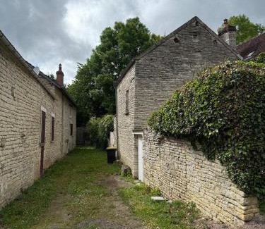Tanlay Casa | La Petite Ecluse, maison d'artistes