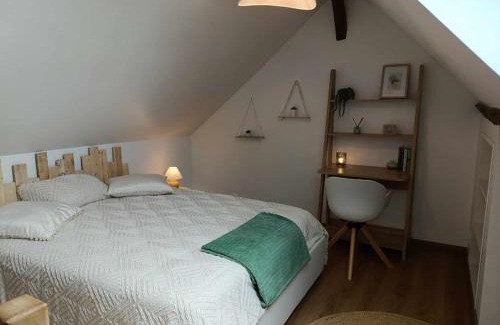 Dreux Casa | La Petite Falaise, maison avec cour Dreux centre