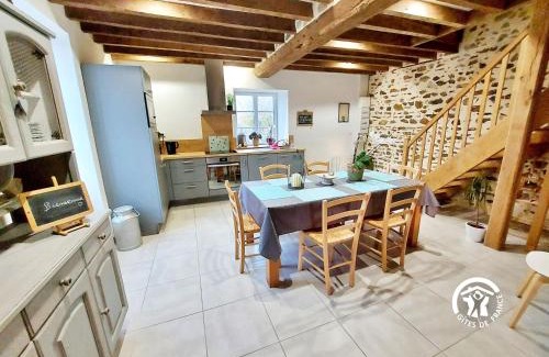 Saint-Calais-du-Desert Casa | La petite vallée