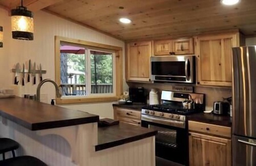 Idyllwild Casa | La Petite - Center of town - Beautiful Remodel