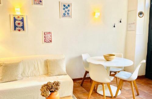 La Ferte-Saint-Aubin Casa | La Petite Maison Solognote, au pied du Château