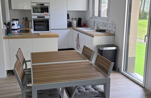 Pierreval Casa | La Petite Maison Dans la Prairie
