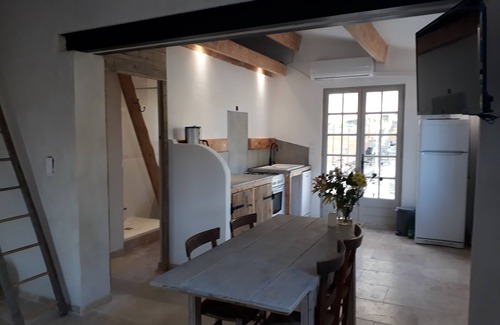 Chamaret Casa | La Petite Maison Dans Les Vignes