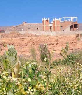 Tagounite Casa | LA PETITE MAISON DU LAC IRIKI