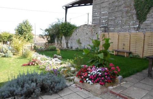 Crezieres Casa | La Petite Maison