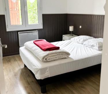 Murat-le-Quaire Casa | La Petite Maison
