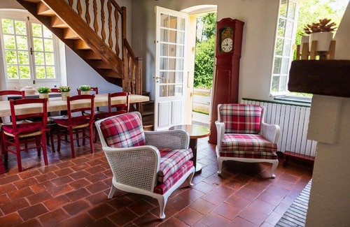 Baudrieres Casa | La Petite Maison Garde Barrière
