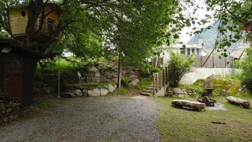 Salvan Chalet De Esquí | La petite maison ronde