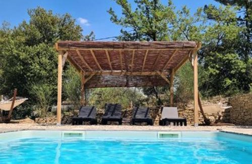 Faucon Casa | La petite Pinede