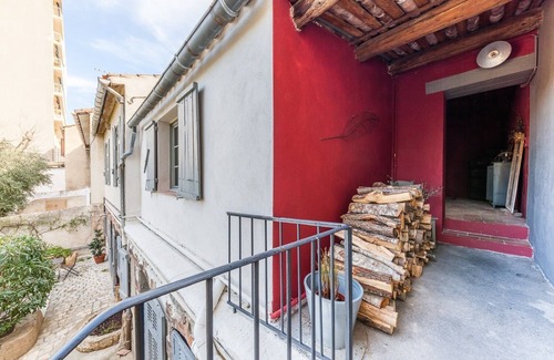 Les Cinq Avenues Casa | La Petite Provence - Dos Habitaciones Casa, Capacidad 4