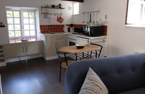 Plouer-sur-Rance Casa | La Petite Quinoise, Cosy quiet location with parking, near St Malo, Mont St Michel