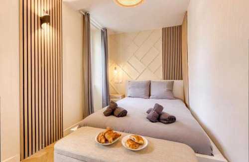 Bourg-la-Reine Apartamento | La Petite Reine – Parisian Charm near Paris