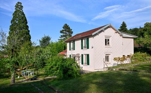 Besancon Apartamento | La Petite Sommière