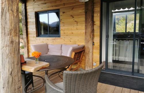 Blieux Cama Y Desayuno | La Peyregoune, logement en pleine nature et table d'hôtes