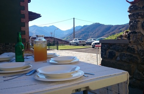 Pajares Cabaña | ``LA PICAROTA´´ - Posada Real Pajares. Apartamento Rural