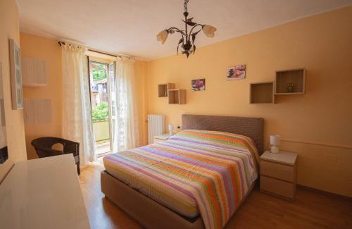 Lezzeno Apartamento | La piccola Parigi