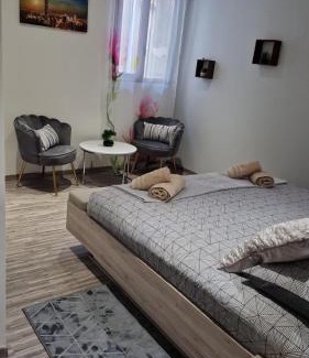 Puicheric Apartamento | La Pierre Dorée