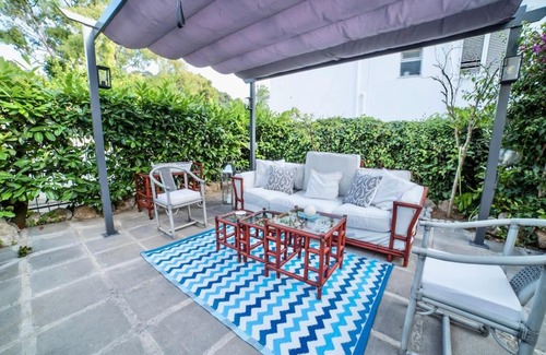 Capri Apartamento | La Pignatara elegante casa con giardino