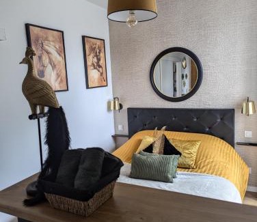 Le Hommet-d'Arthenay Apartamento | la Pléiade