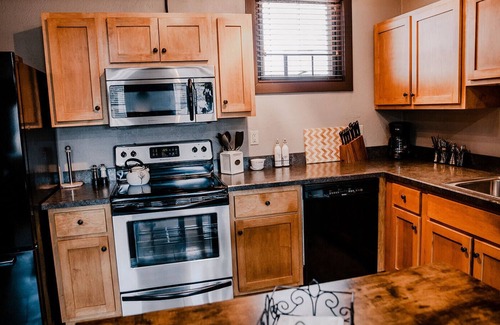 Salina Apartamento | La Plaza-corporate housing- monthly discounts!