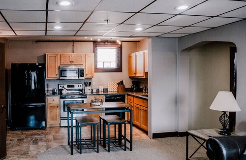 Salina Apartamento | La Plaza-corporate housing- monthly discounts!