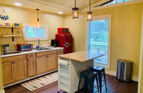 New Braunfels Casa | la Pluma Retreat