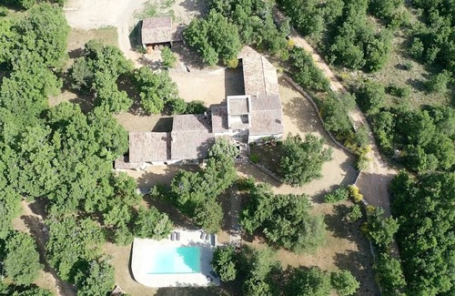 Reillanne Casa | Casa de piedra renovada con el encanto típico de la Provenza, piscina privada