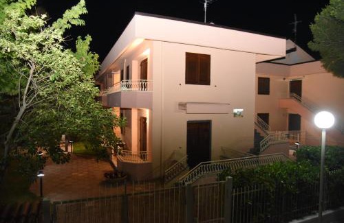 Villapiana Cama Y Desayuno | La Porta del mare