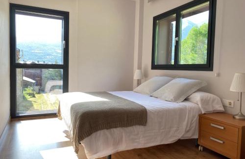 Pauls de Flamisells Apartamento | La Portella