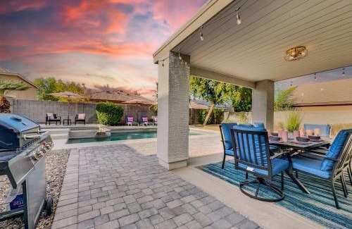 Gilbert Casa | La Pryor Gilbert