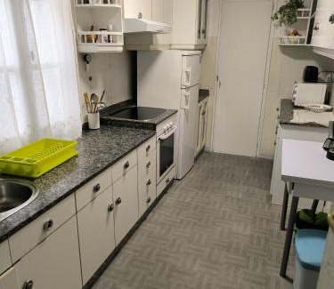 Ponferrada Apartamento | La Puebla