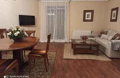 Genave Apartamento | LA PUERTA DE LA SIERRA