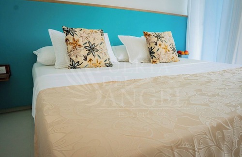 Ricaurte Hotel | La Puerta del Angel Isla Club