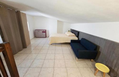 Quarante Casa | La Quarantaine