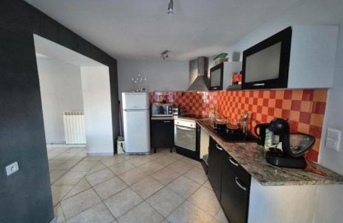 Quarante Casa | La Quarantaine