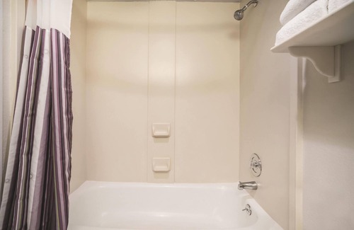 Greenwood Village Hotel | La Quinta by Wyndham Denver Englewood Tech Center
