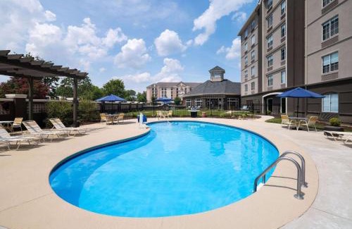 Greensboro Hotel | La Quinta by Wyndham Greensboro NC