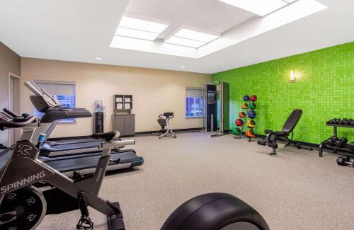 Hillsboro Hotel | La Quinta by Wyndham Hillsboro