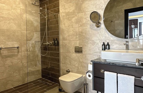 Kartal Hotel | La Quinta By Wyndham Istanbul Kartal